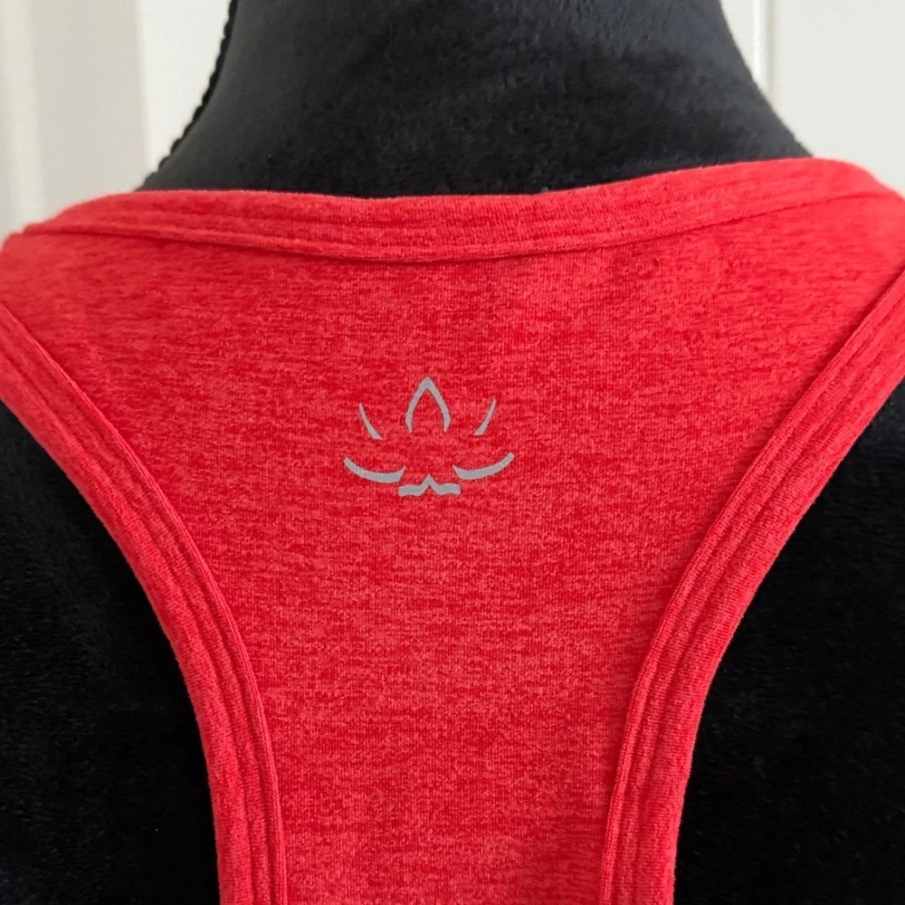 Beyond Yoga Scarlet Tank Top - Picture 5 of 9